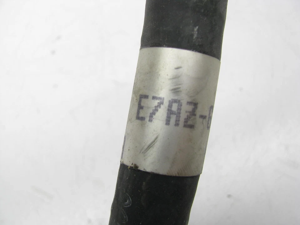 NUEVO - OEM Ford E7AZ-6A664-A Manguera PCV 1987-1989 LTD Crown Victoria 5,8 L-V8 Foto 2 de 3