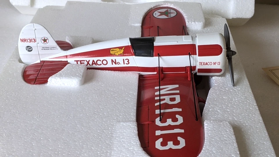 Wings of Texaco 1930 Travel Air Model R Mystery Ship - Red White Die Cast Model - Image 3 of 4