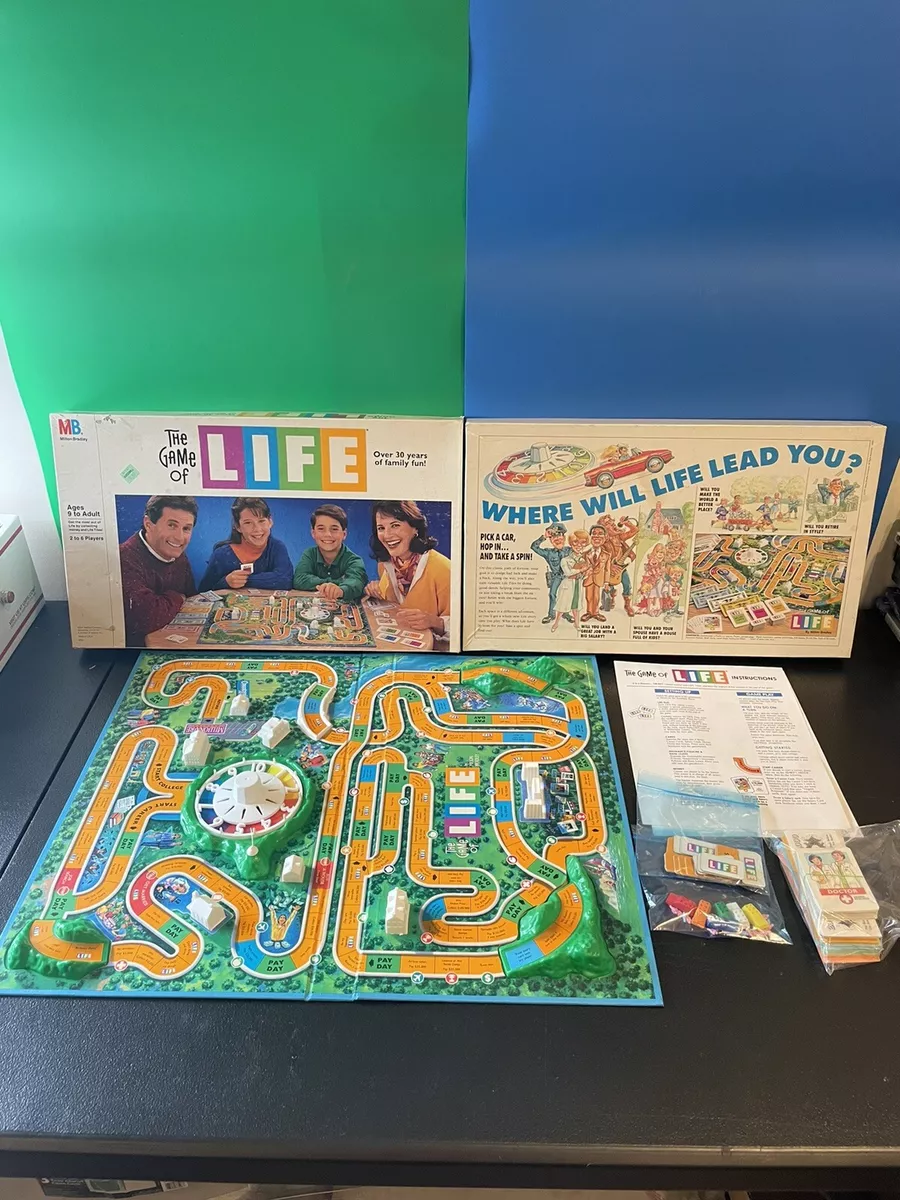 The Game of Life #4000 Original Vintage 1960 Board Game Complete
