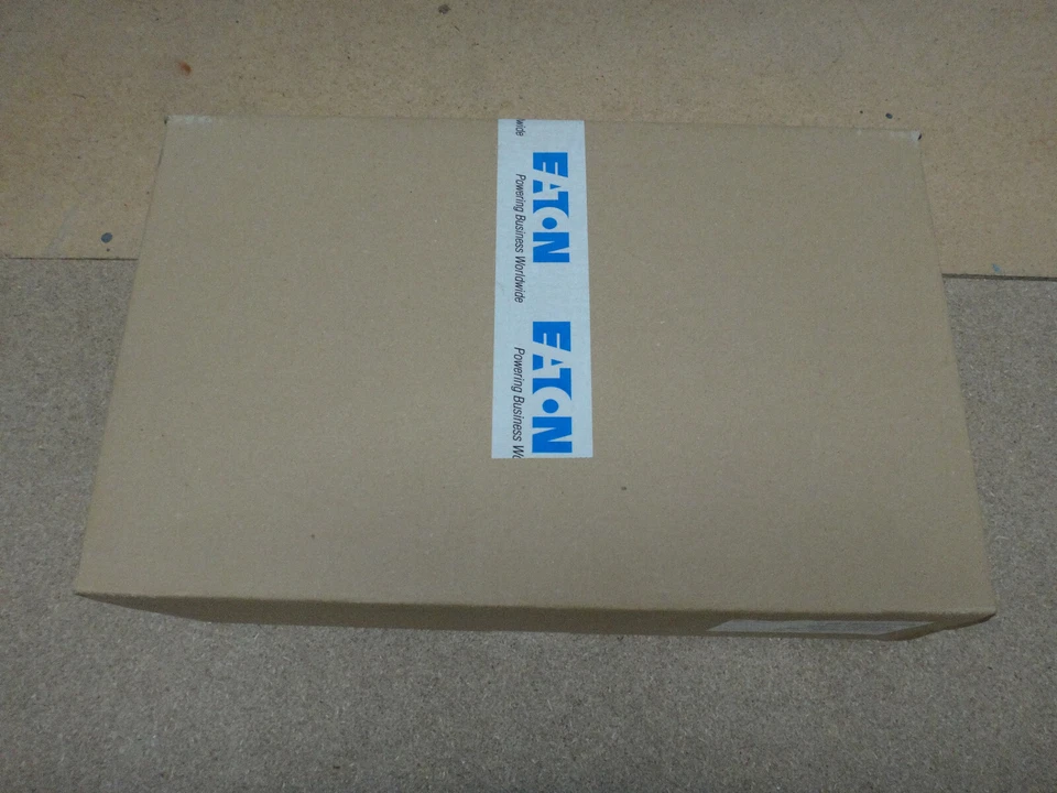 Eaton MBP11KI Eaton HotSwap MBP maintenance bypass, 11000i VA Input: Hardwired - Image 4 of 4