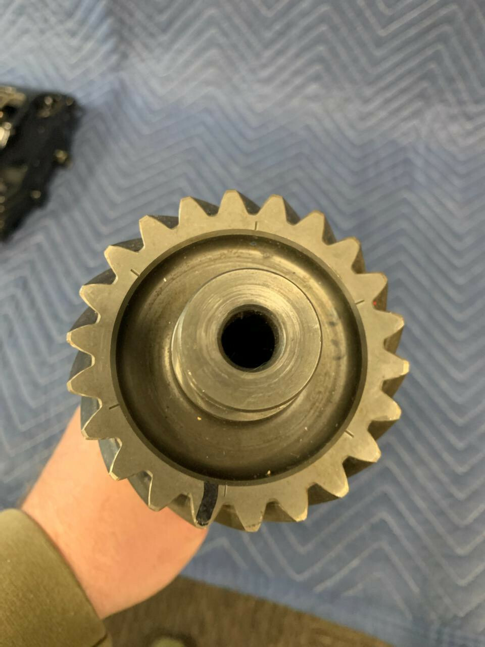 Lamborghini Diablo Countershaft P/N 002437436, 0024001867