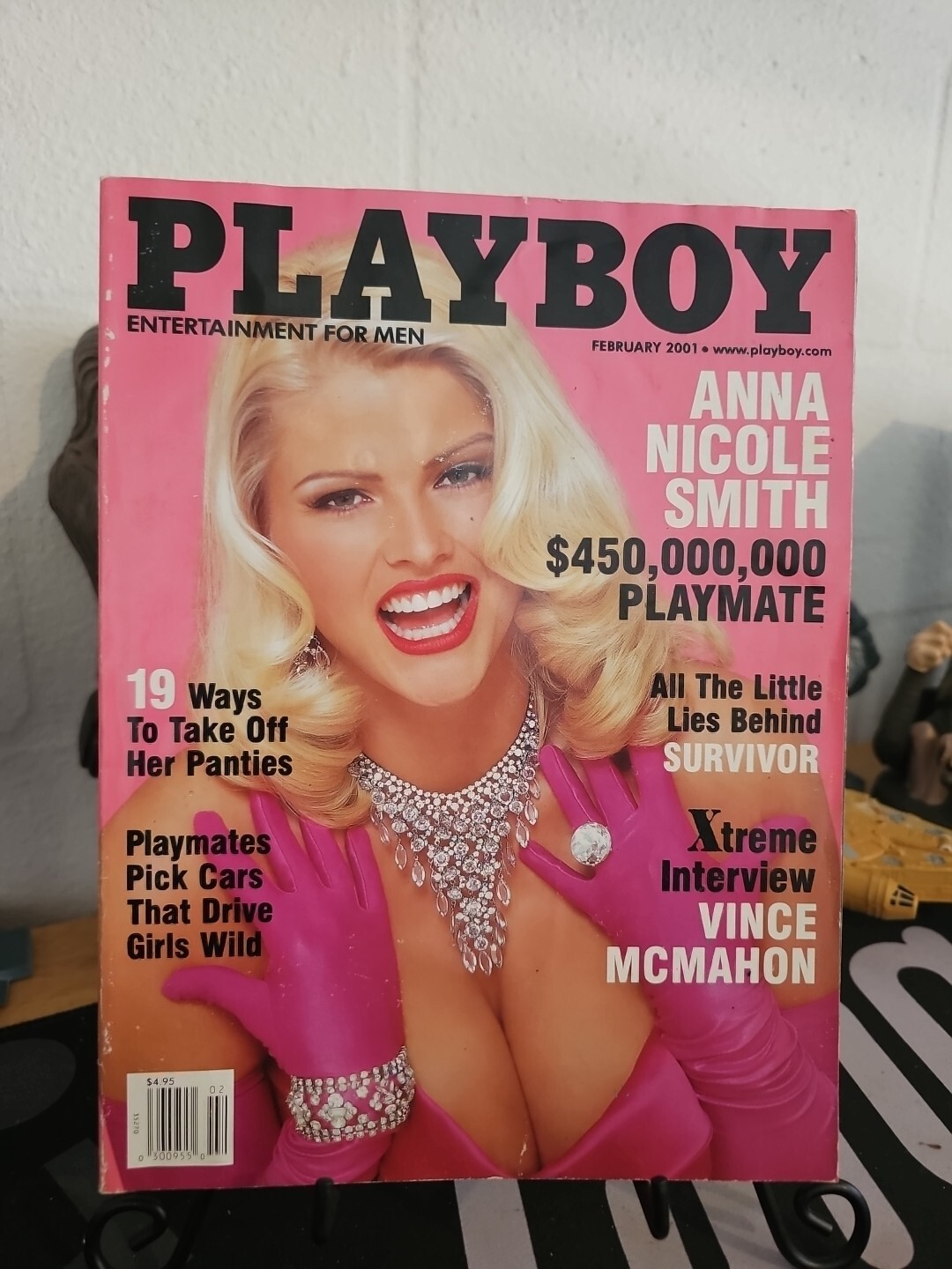 Playboy Magazine February 2001 (Cover: Anna Nicole Smith | PMoM: Lauren Hill)