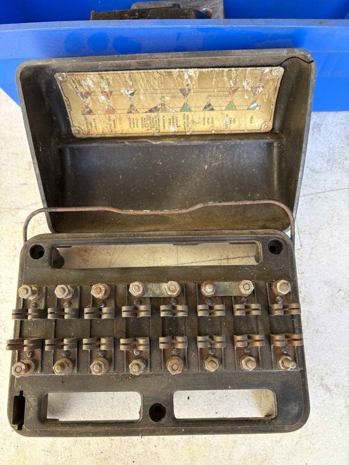 ROLLS ROYCE SILVER CLOUD GOOD USED FUSE BOX FROM 1956 TO 1965
