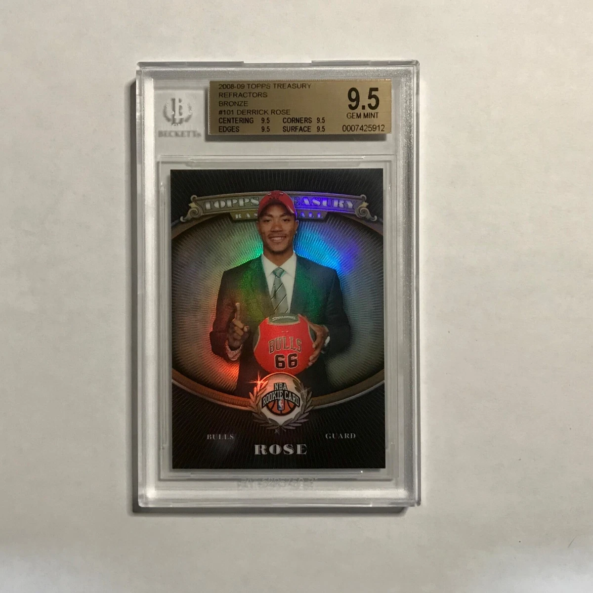 2008 09 Topps Treasury Bronze Refractor 101 Derrick Rose RC BGS Gem Mint 9.5