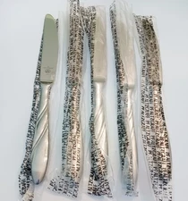 (5) NEW Pfaltzgraff CROSSCREEK Stainless Dinner Knives~China