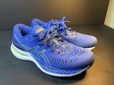 Size 7 -ASICS Gel Kayano 28