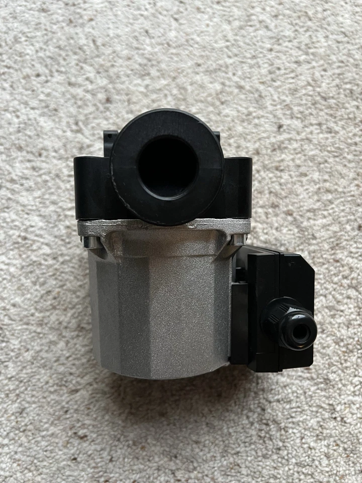 Wilo Circulating Pump RS25/6-3 Ku 4524427 - New - Image 3 of 4