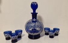 Dieses Kobaltblaue Glasset Bestehend aus einer Karaffe und 6 Gläser