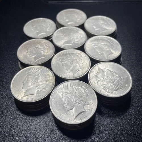 Lot of 50 1922-P Peace Silver Dollars Mostly AU