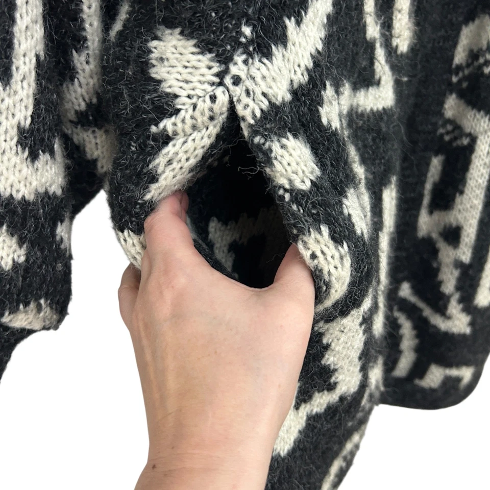 Vintage Carlisle Couture Dark Gray Abstract Knit Sweater Coat M Art to Wear 80s - Image 2 of 4