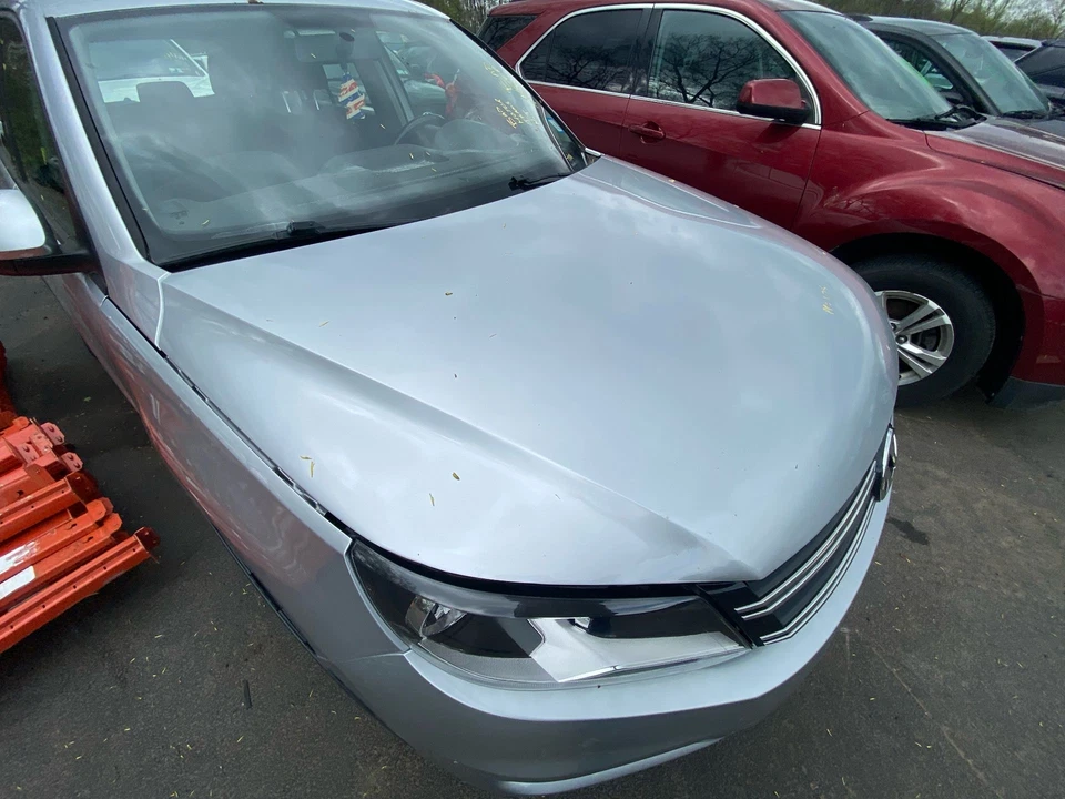 Used Hood fits: 2014 Volkswagen Tiguan  Grade C Foto 3 de 4