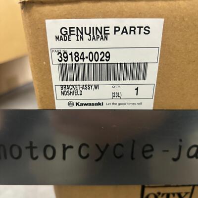 KAWASAKI Genuine Z1000SX Front Cowling Windshield Bracket 39184