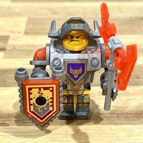 LEGO NEXO KNIGHTS The Fortrex Set (70317) With Manual - See Description