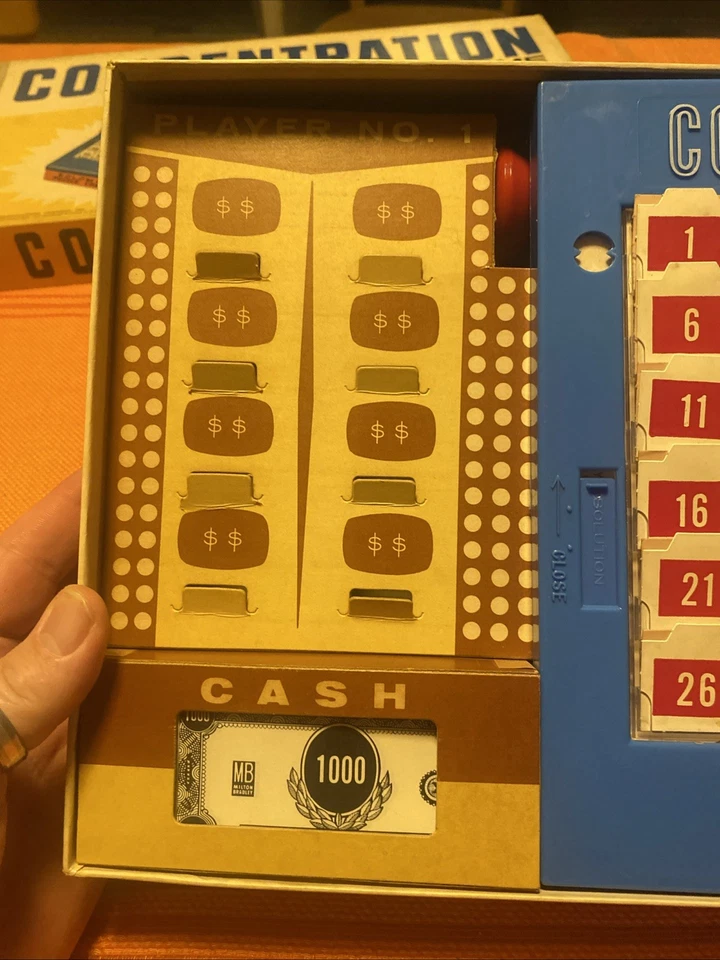 1961 Milton Bradley Concentration Board Game Fourth 4th Edition Complete Vintage - Image 4 of 4