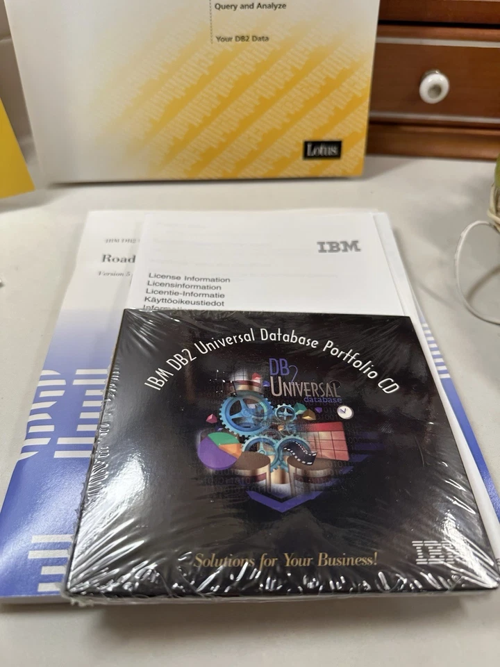 M DB2 v5 Developer Edition Lotus License VisualAge Java Sealed - Image 3 of 4