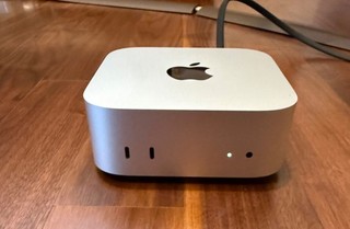 Apple Mac Mini M4 Chip 16GB RAM 512GB SSD