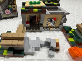 LEGO 21105 Minecraft Micro World The Village Used W/Manuals & Box