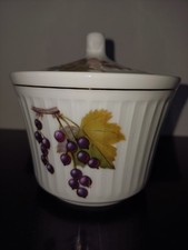 Royal Worcester Gold Lustre Fluted Lidded Pot Condiment, Jam, Sugar Bowl