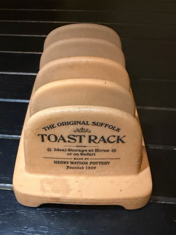 Henry Watson Pottery Original Suffolk Beige Ceramic 5-Slice Toast Rack