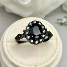 Gothic 1.3Ct Black Onyx Oval Cut CZ Halo Wedding Engagement Ring In 925 Silver