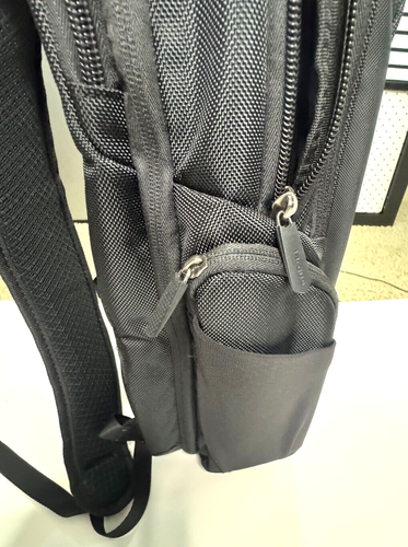 Targus Laptop Travel Backpack - Picture 3 of 11