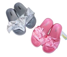 Capelli New York Kids Girls Flat Slides Satin Bow Flip Flop Pink Silver Sz 1-2