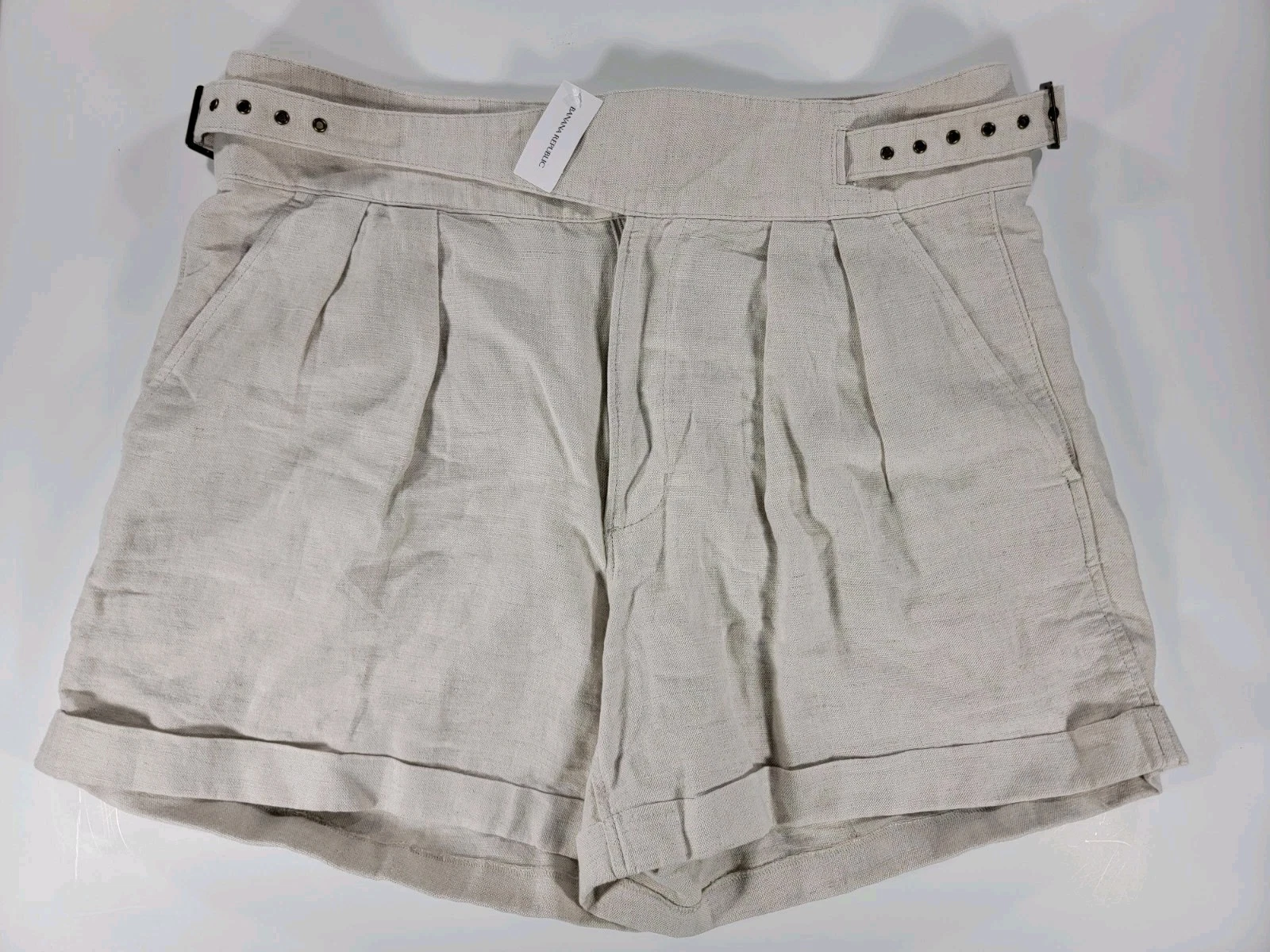 NEW Banana Republic Belted Linen Blend Casual Shorts Women 16 Beige Pleated NWT