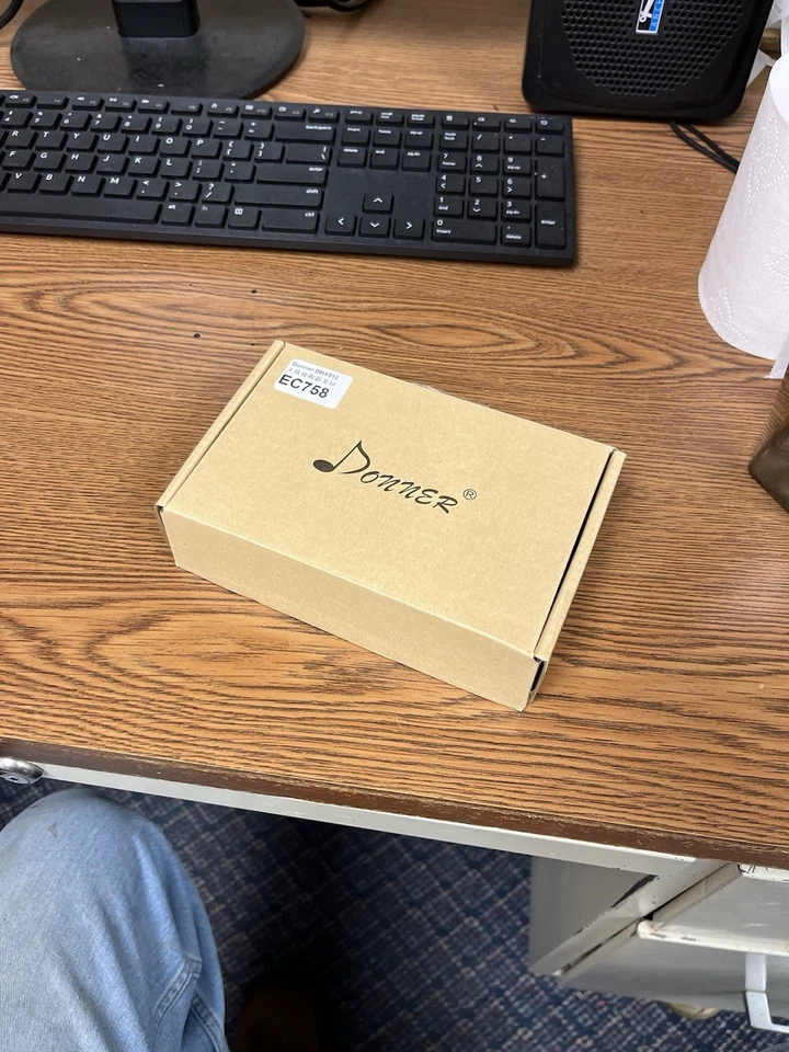 Donner EC758 DMX Wireless Controller - Image 3 of 3