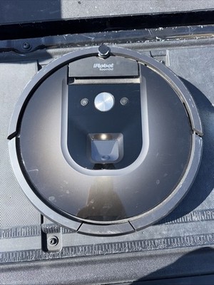 iRobot Roomba 980 Robot Vacuum Wi-Fi With Dock And Battery Charging Cable Tested