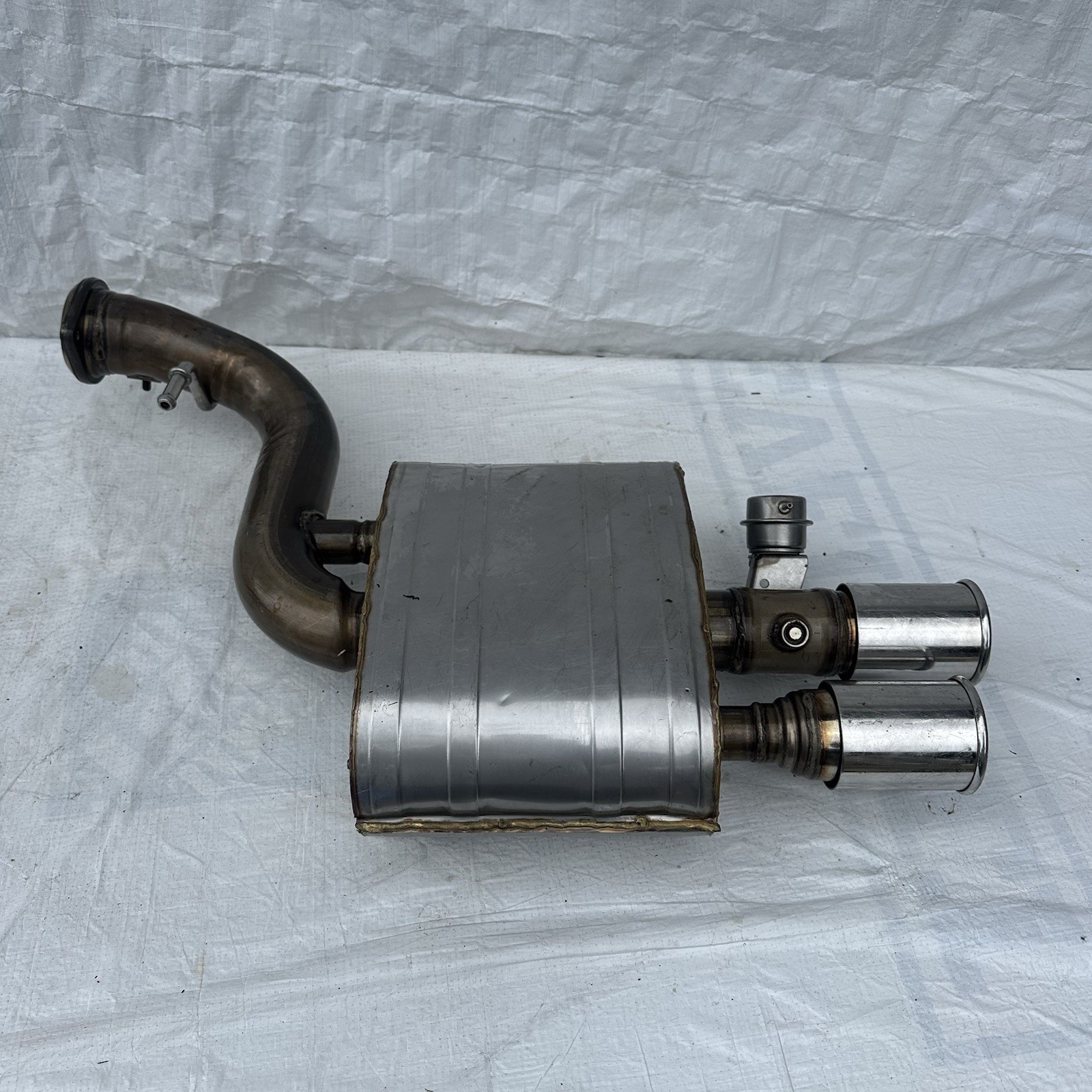 Ferrari 599 GTB Right and Left  Muffler Exhaust Silencer P/N#220194/220193 OEM