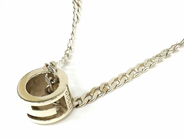 GUCCI 551899 Collana con ciondolo in argento 925 con logo G