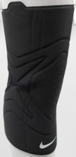 NIke Pro Closed Patella Knee Sleeve Sports Pr...