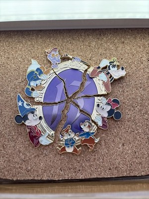 Disney 13 Reflections of Evil Event Sorcerer Figment Chip Dale Puzzle Pin Set