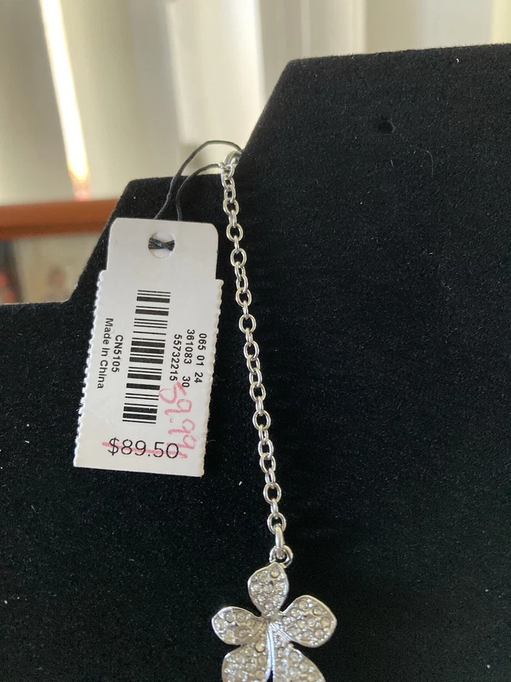 NWT $89.50 TALBOTS Marcasite Floral Petal Necklace 10" - Image 3 of 4