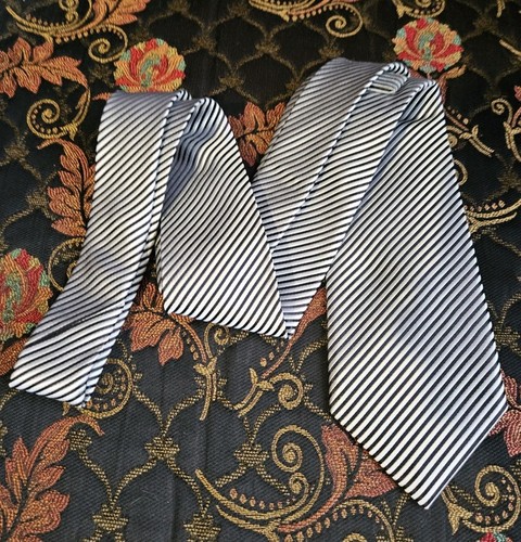 David Donahue 100% Silk Black and Silver Striped Tie 59"×3" - Picture 2 of 10