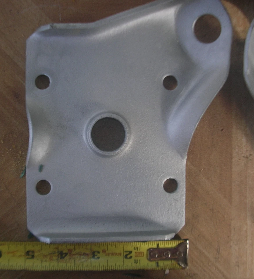 67-70 Mercury Cougar Amortiguador Trasero Trasero Placas Muelle Izquierdo/Derecho Foto 3 de 4