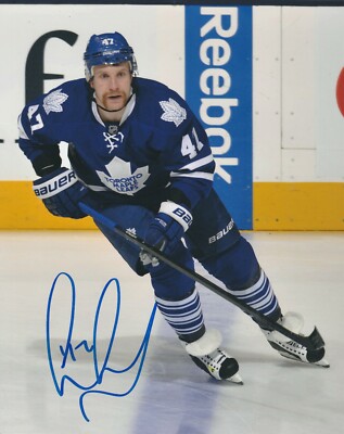 LEO KOMAROV SIGNED TORONTO MAPLE LEAFS 8x10 PHOTO