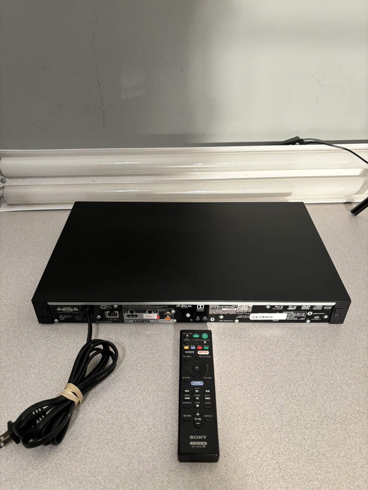 Sony UBPX800M2 4K Ultra HD Upscaling Smart WiFi DVD Bluray Player with remote Stevan Pasero