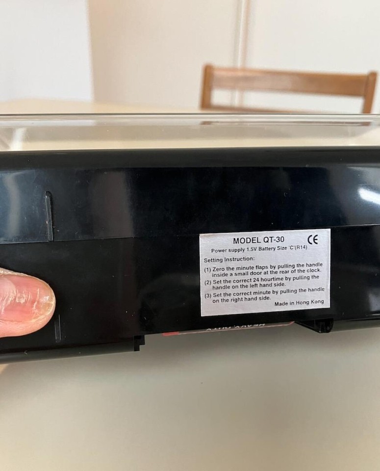 TWEMCO Digital FLIP Desk Clock Wall Clock Black Battery QT30 USED