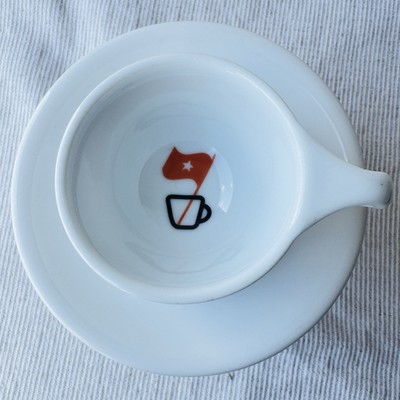 notNeutral Lino Expresso Republic Roastery Cup & Saucer Red Flag Logo 4 Fl Oz