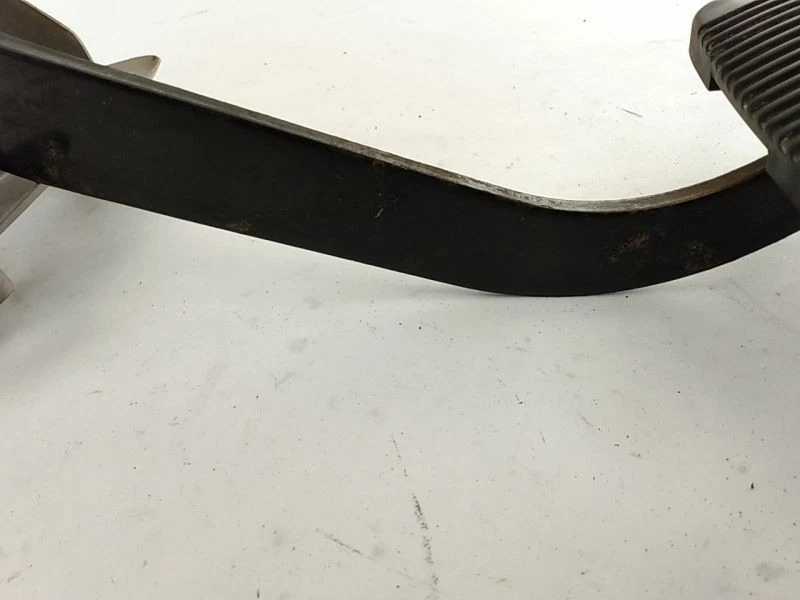 Conjunto de pedal de freno con montaje para Toyota Land Cruiser FJ80 1990-1997 Foto 4 de 4