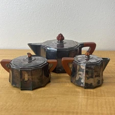 Antique Meriden Silver Plate Co. Teapot Sugar and Creamer Set w/ Brown Detail
