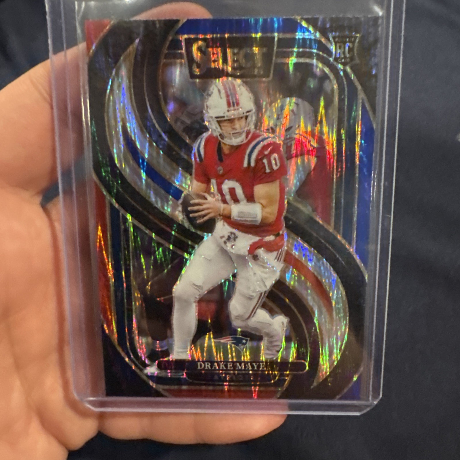 2024 Panini Select - Premier Level Drake Maye #113 Red & Blue Shock Prizm (RC)