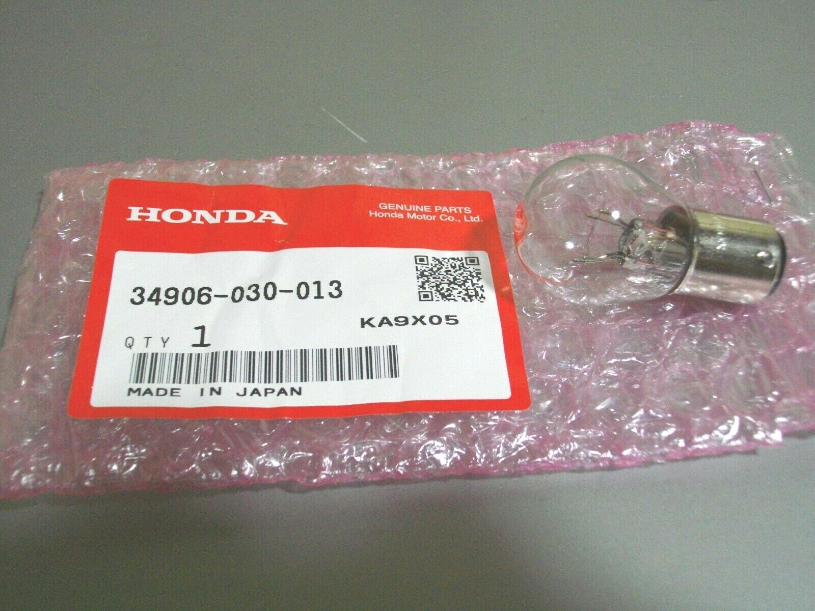 Honda Motocompo NCZ50 Tail lamp bulb 6V/10/3w Genuine 34906