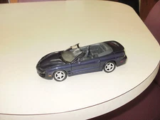 1/24 WELLY 2001 PONTIAC FIREBIRD CONVERTIBLE DARK BLUE