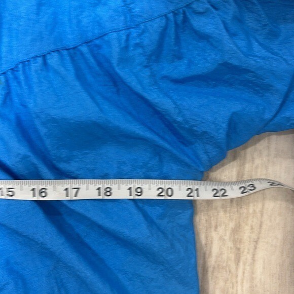 Picture 4 of 10