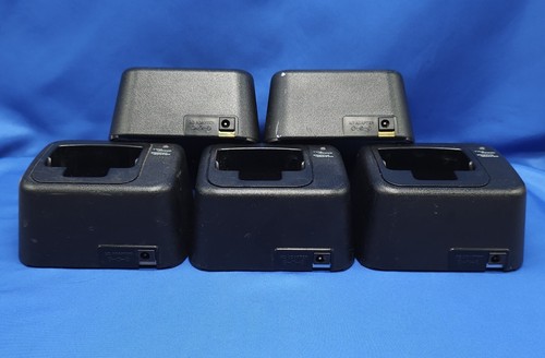 (5) ICOM BC-119N 100-240V RADIO CHARGING CRADLES ONLY *PRE-OWNED* - Picture 3 of 4