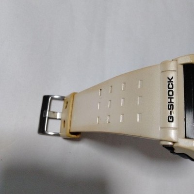 Casio G-Shock G-8100A White Y2K Digital Watch Square Rare Vintage