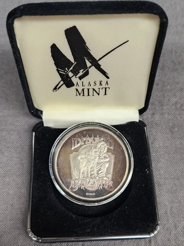 1997 Alaska Iditarod Sled Dog Race / Alaska Mint 1 Troy Oz .999 Fine Silver