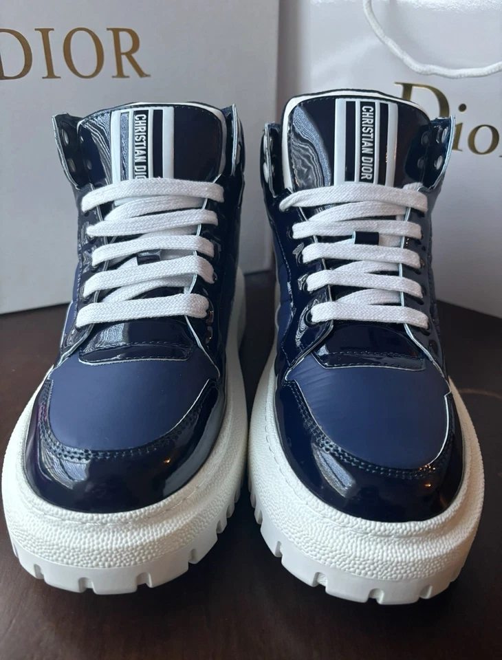 Zapatillas para mujer nuevas  Foto 3 de 4